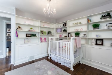 141 Lawton Blvd - Small Room with Builtin Bookcases