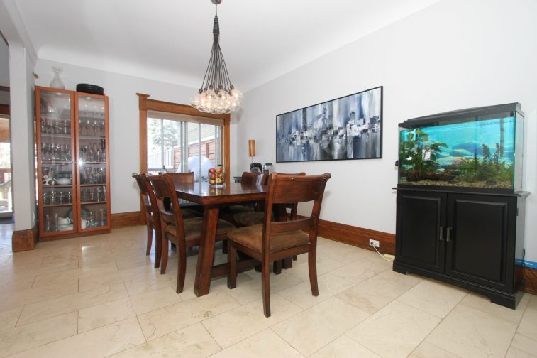 209 Oakmount Road - Dining Room