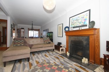 209 Oakmount Road - Living Room Facing Backyard