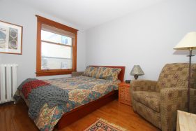 209 Oakmount Road - Master bedroom