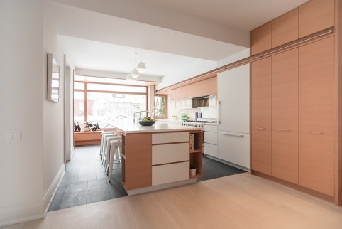 229 Douglas Drive - Kitchen Wideshot