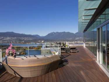 3101 - 277 Thurlow Street, Vancouver, BC - Another Patio