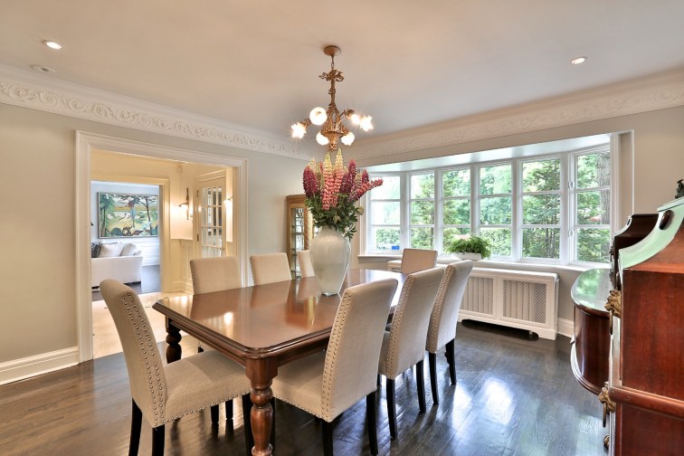 376 Russell Hill Road - Dining Room