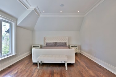 491 Glengarry Avenue - Master Bedroom