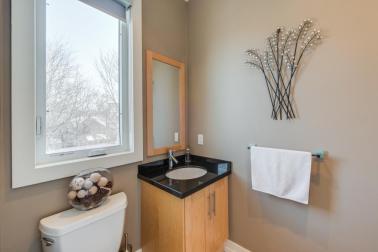 59 Elm Grove Avenue #5 - Bathroom 2