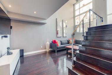 59 Elm Grove Avenue #5 - Stairway