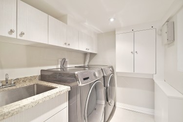 88 Tranmer Avenue - Laundry Room