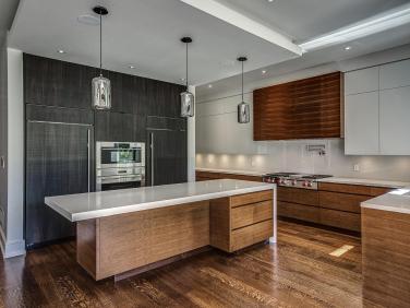 99 Buckingham Avenue - Kitchen