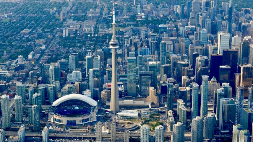 Foreign Buyers Made 4.7% of Toronto Area Real Estate Purchases