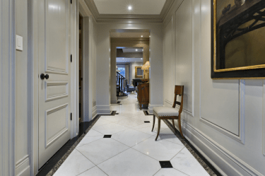 12 Macpherson Avenue - Hallway